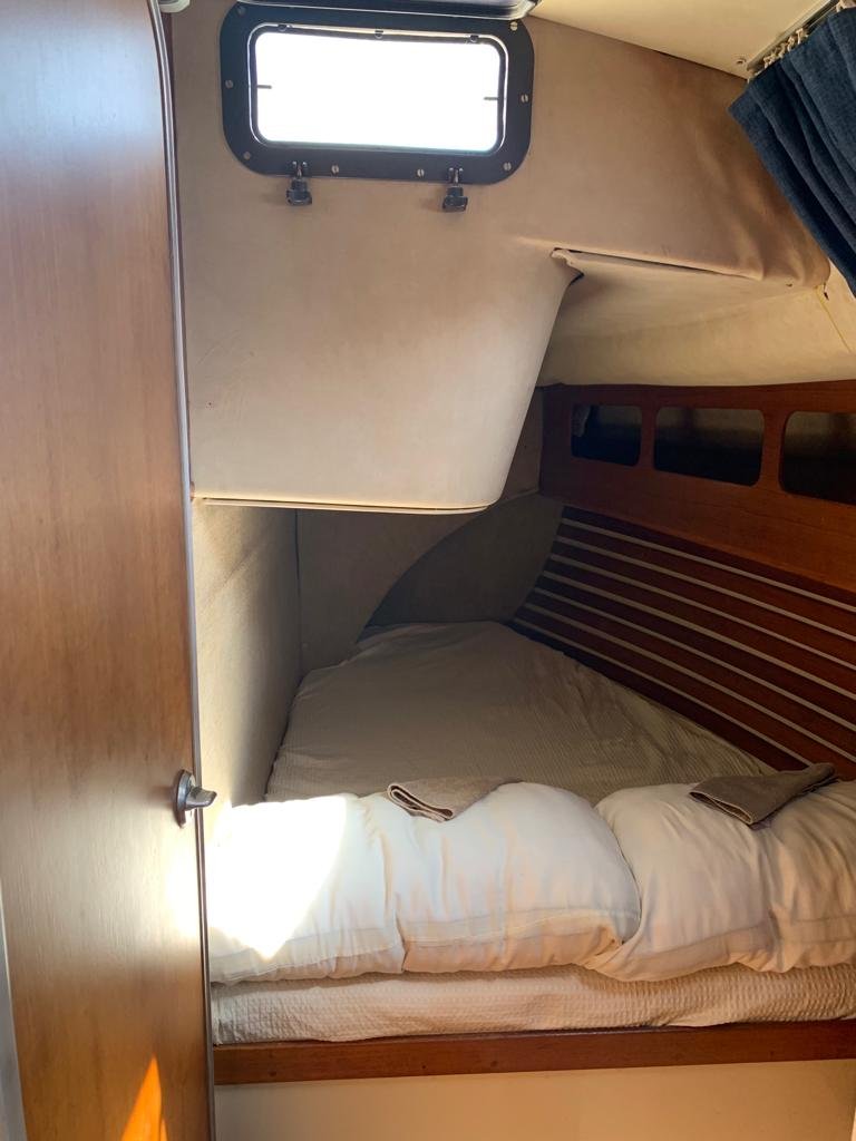 Un viaggio in barca a vela per scoprire le isole Pitiuse