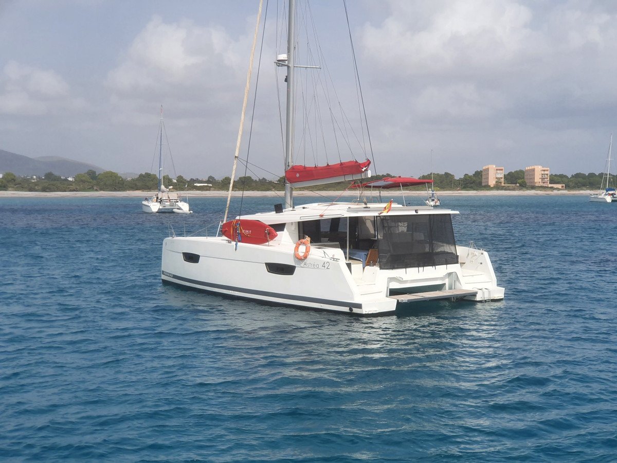 Fountaine---8-personas