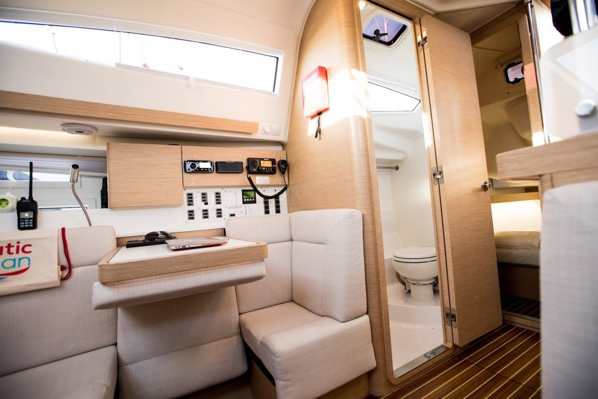 Elan Marine - 12 metros