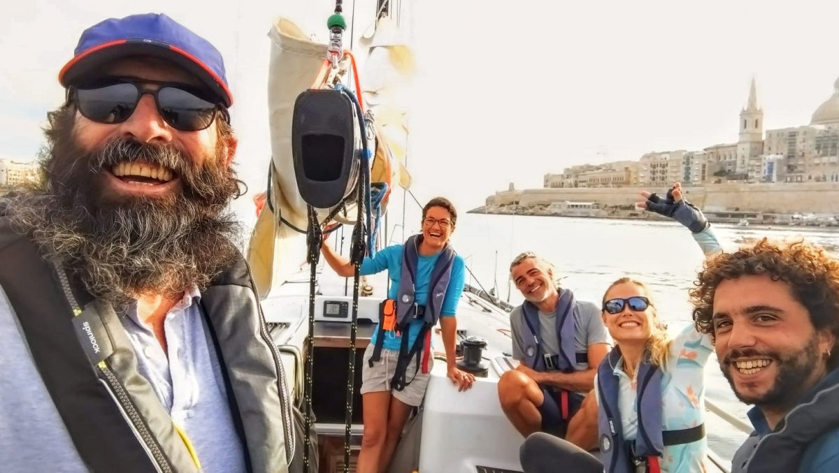 Relajación en un barco privado