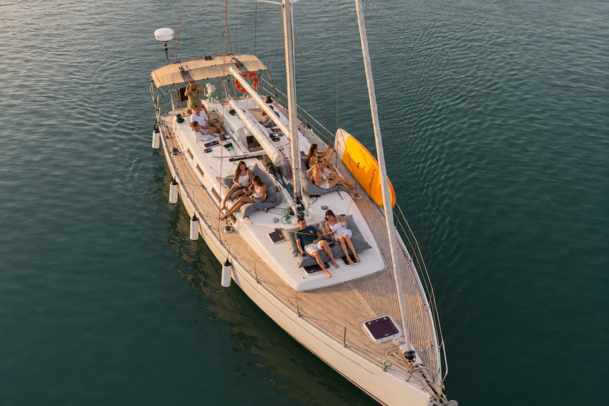 Dufour Yachts - 2005