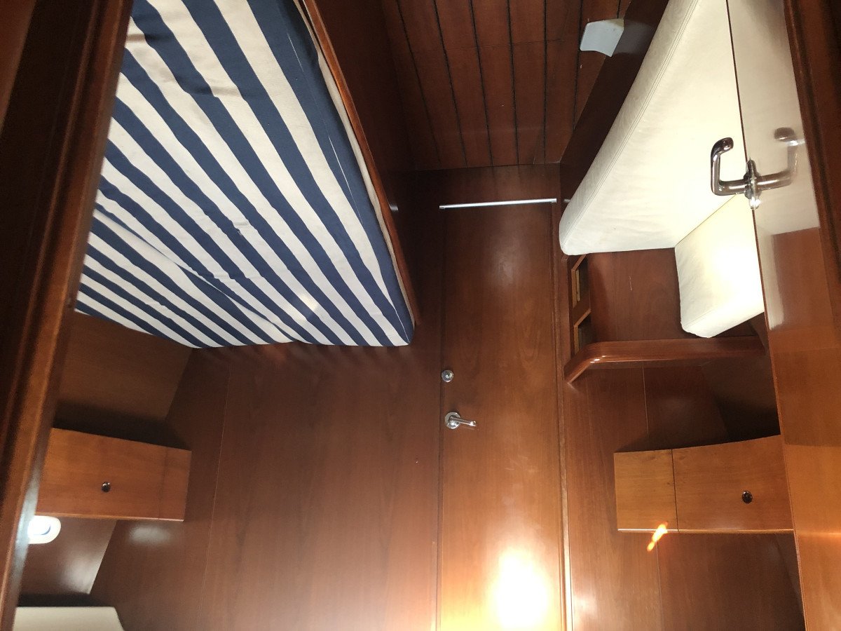 Sailboat - Bénéteau - 3 cabins