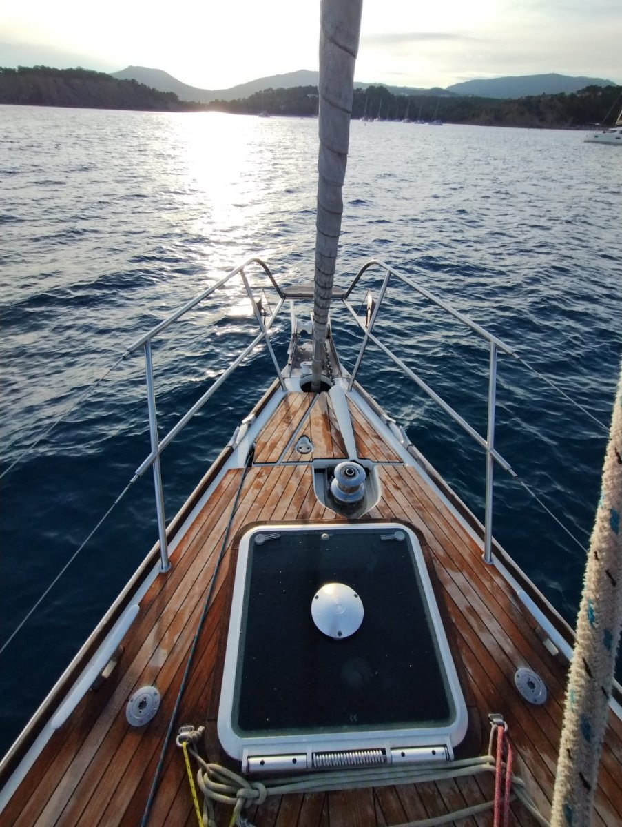 Experience the thrill of sailing on the sea