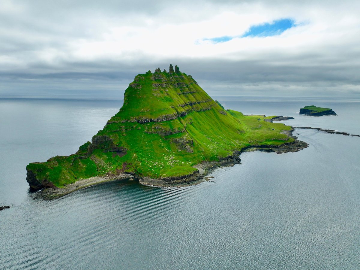 Navigate and explore the Faroe Islands in the Atlantic