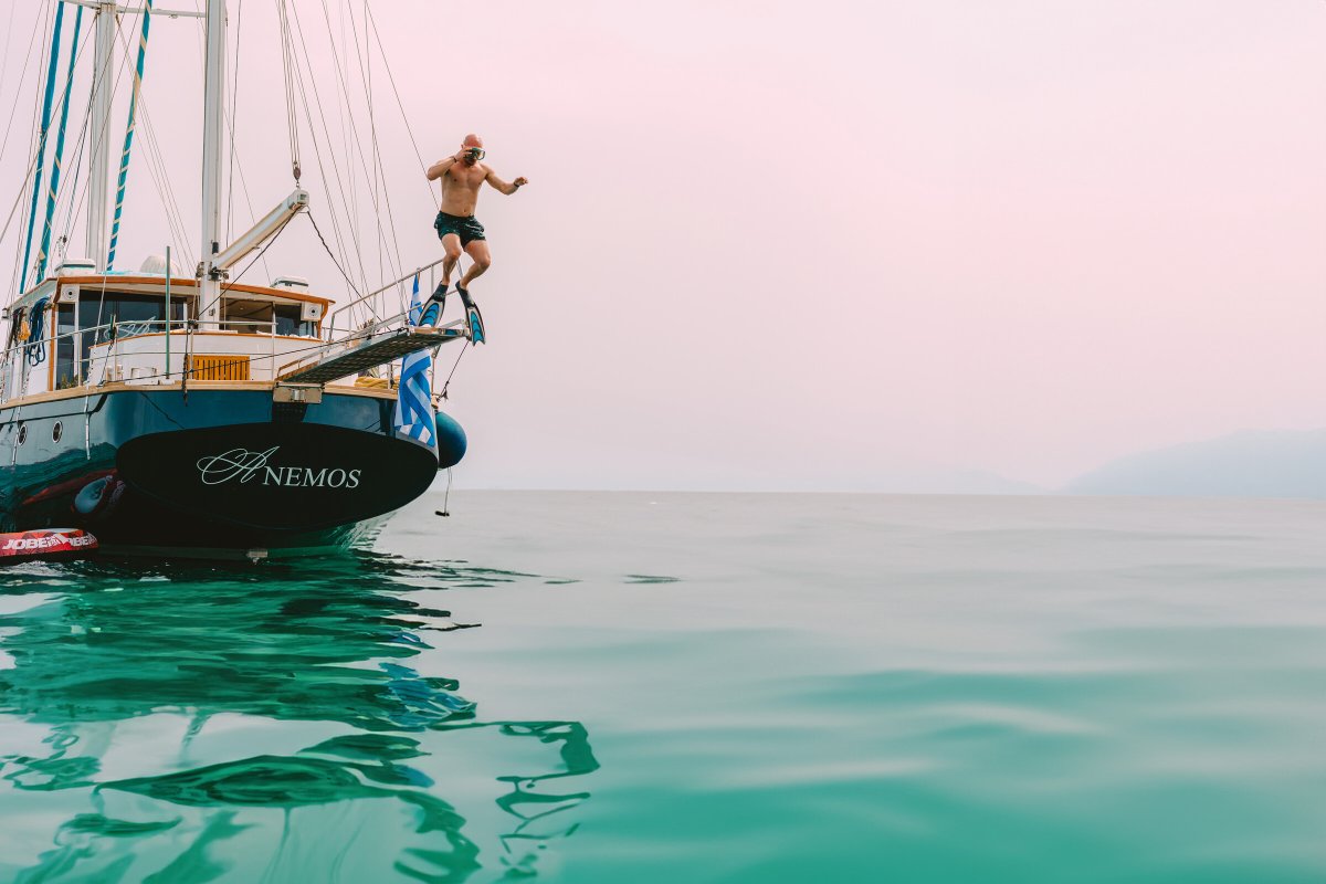 Luxus-Yacht-Navigationskurse