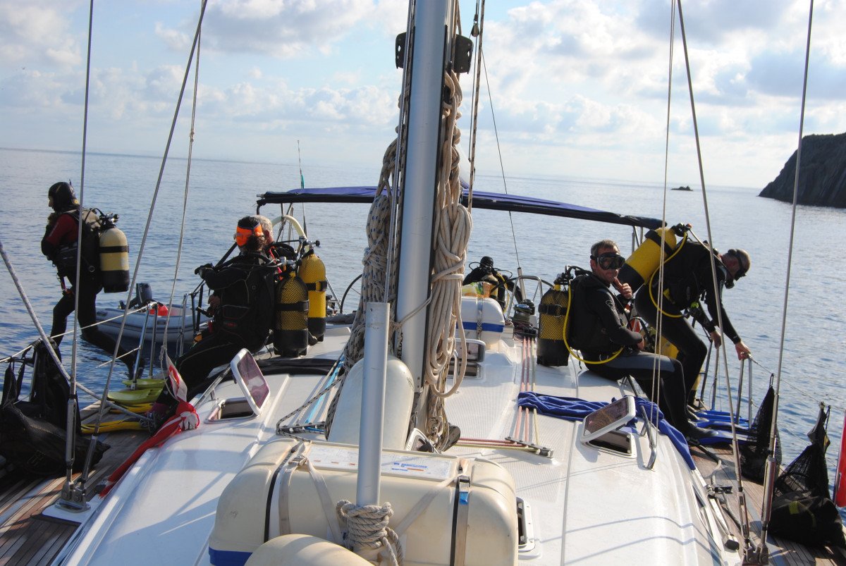 Buche eine Segelkreuzfahrt in Ibiza und Formentera