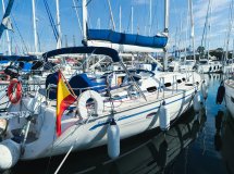 Esperienza magica notturna in barca a vela a Valencia