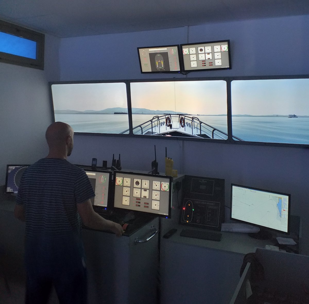 Learn to be a harbor master in Tenerife