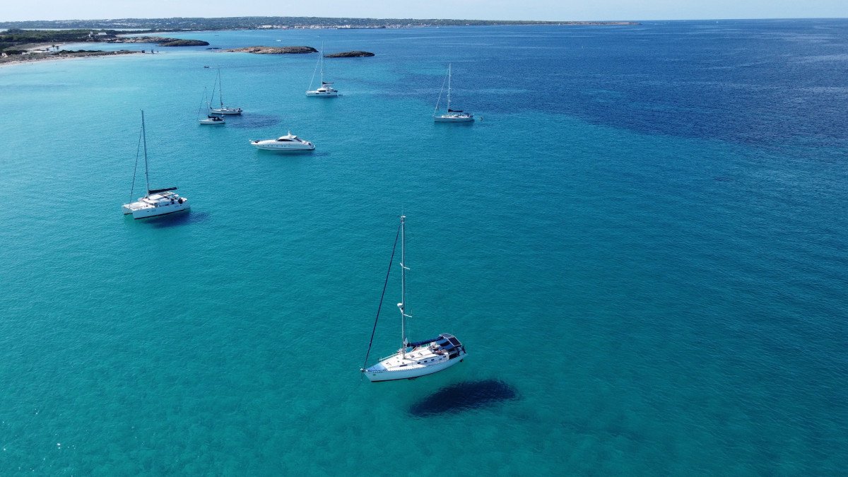 Dufour Yachts - 13 meters