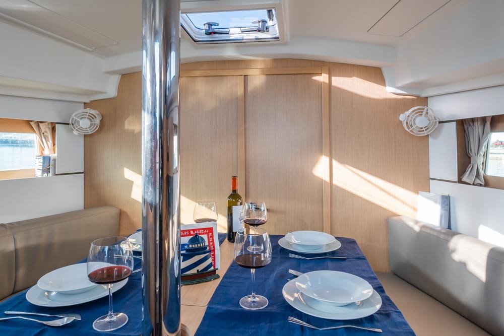 Feel the sea on a 3-hour sailing trip in Barcelona