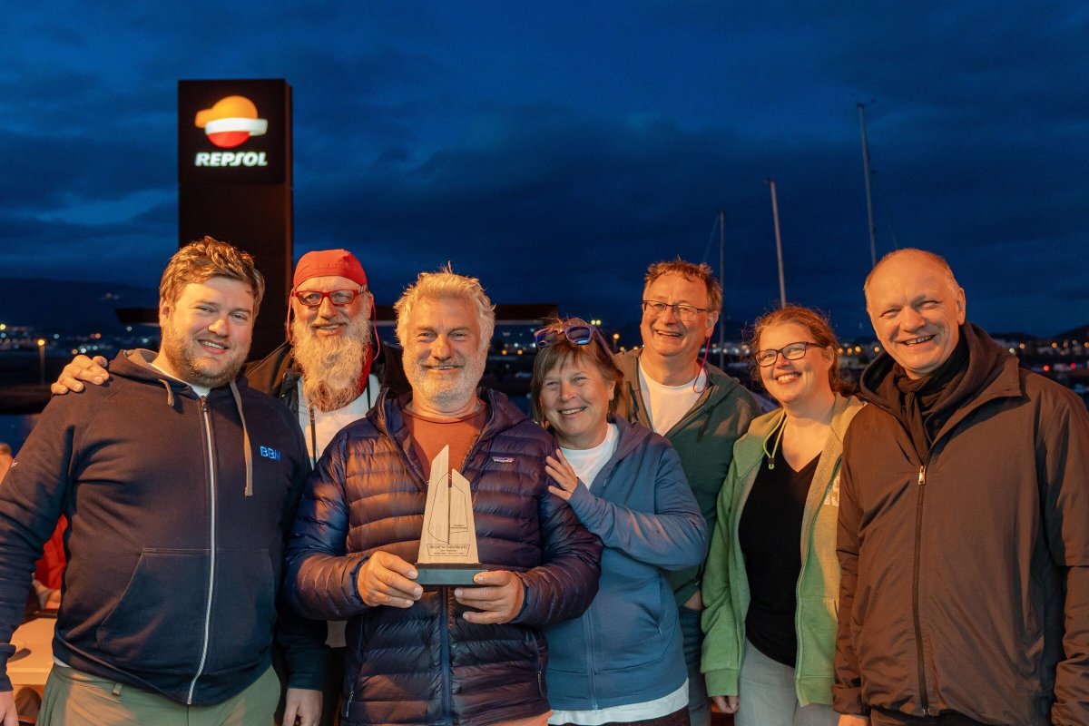 Sailing in a flotilla around the Canary Islands - Activity in English, Italian and German