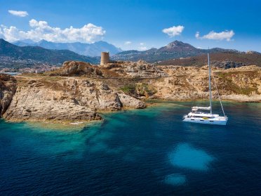 Una semana en el norte de Córcega en un catamarán con todo incluido