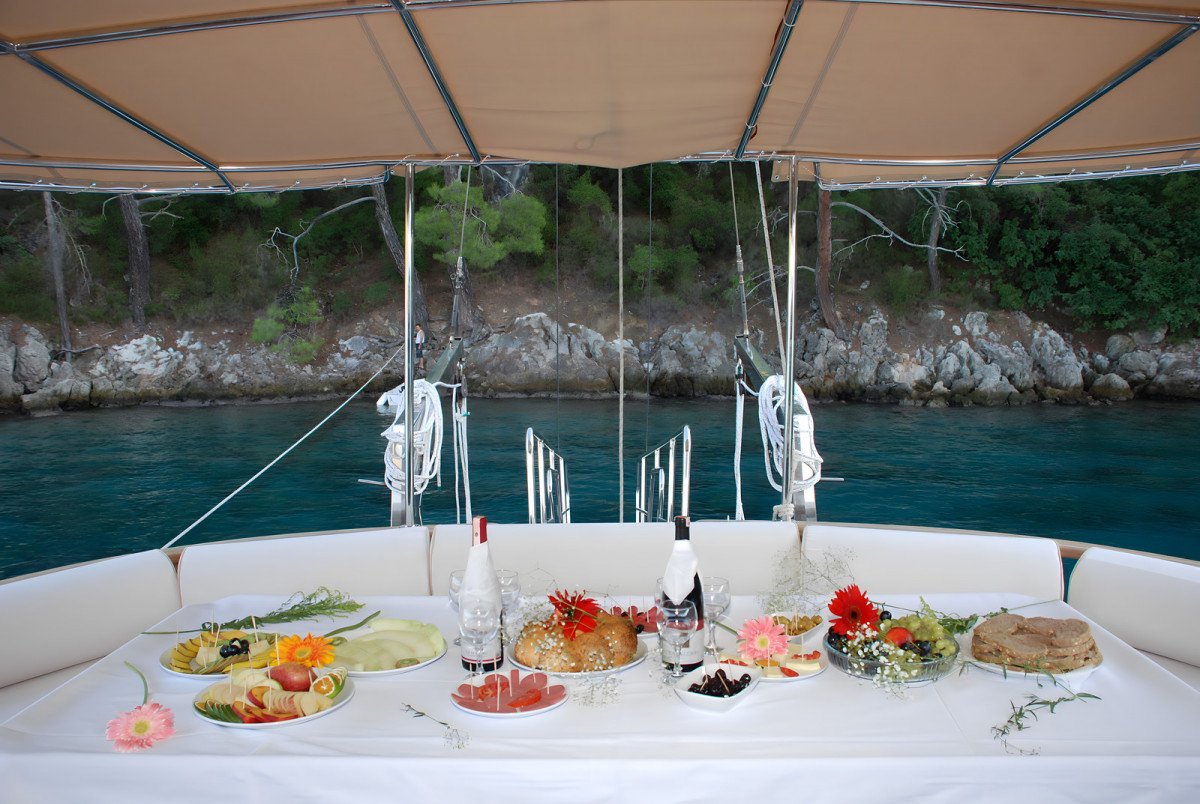 Explore the Turkish coast on a traditional gulet