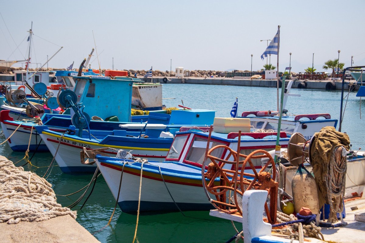 Entdecken Sie die griechischen Inseln auf einer Bootsreise