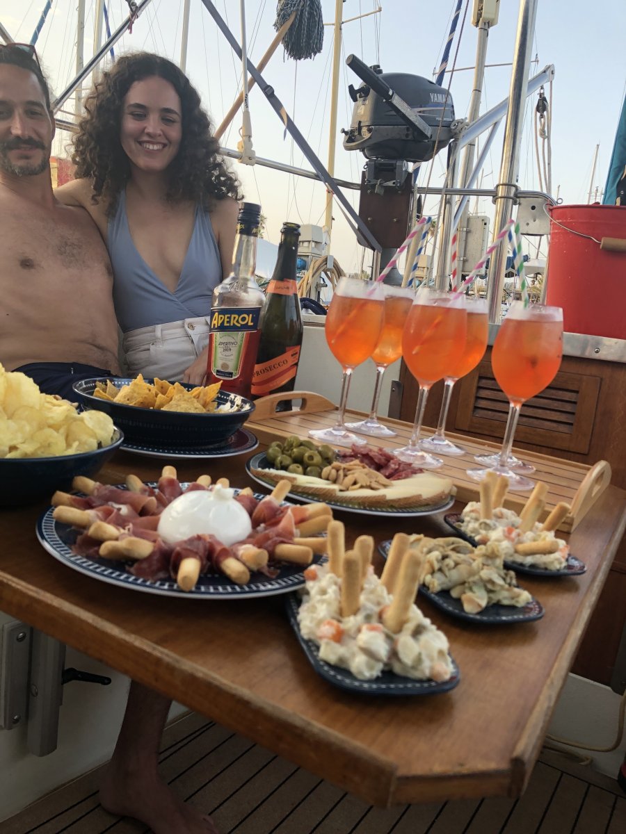 Viaje en Velero por Barcelona: Salida de 2 Horas