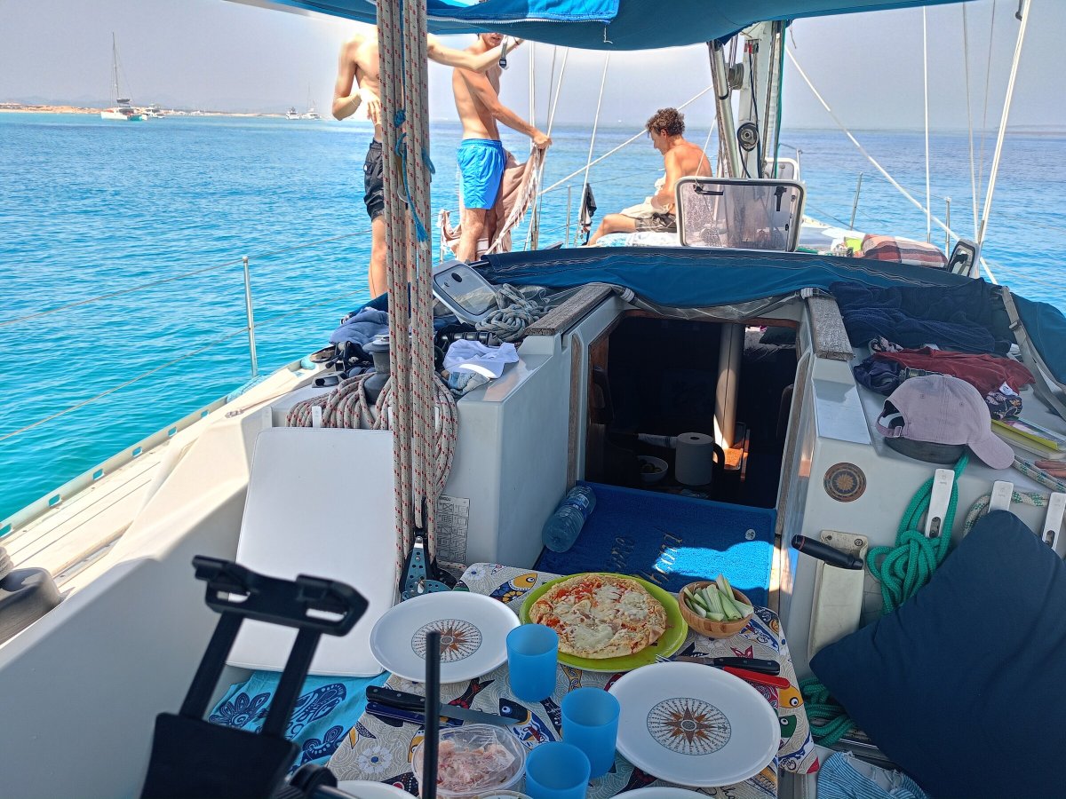 Corso di vela nel Mediterraneo