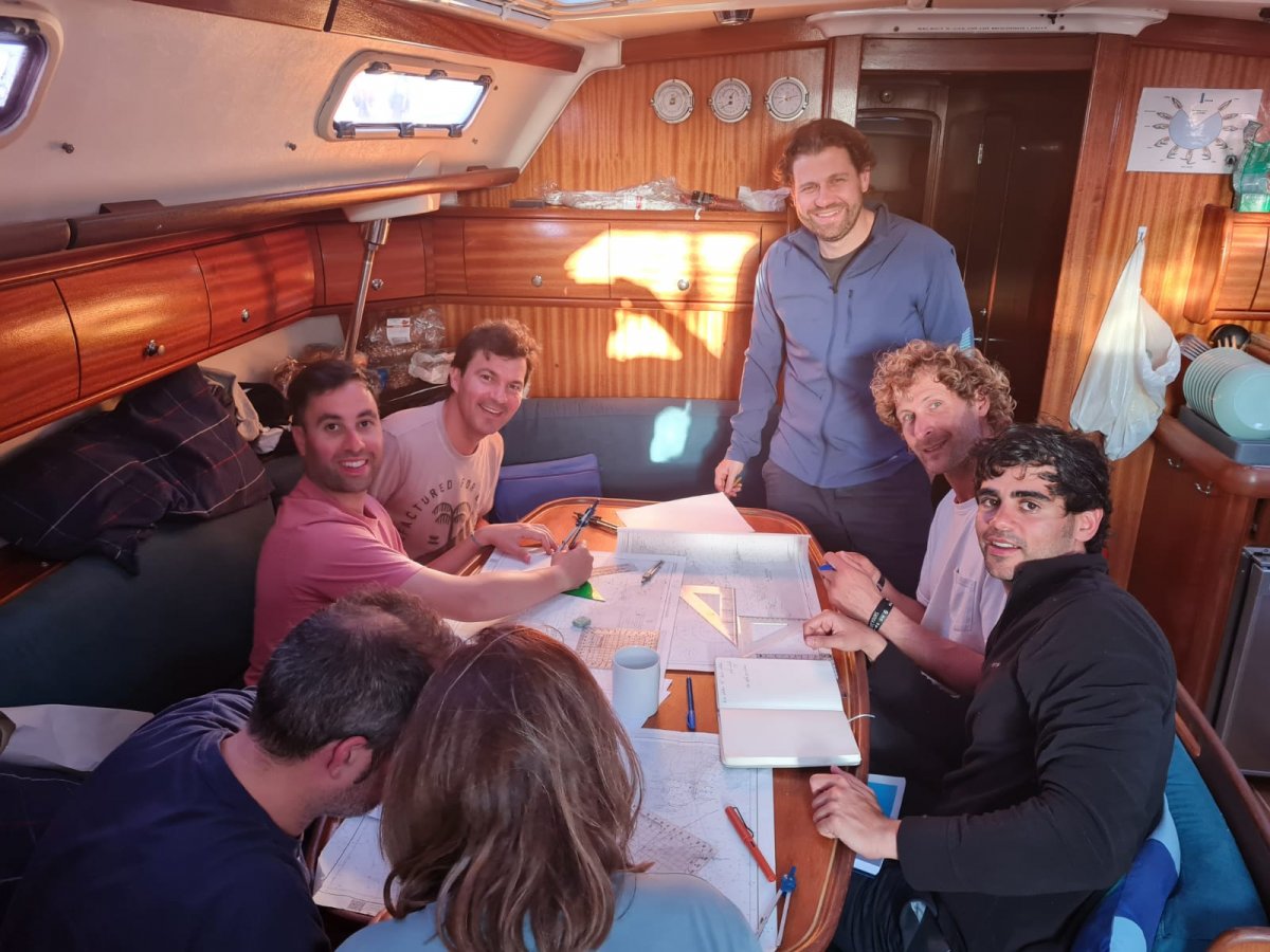 Giro in barca nel Mar Mediterraneo