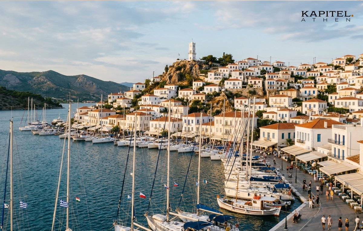 Different sized boats in a tourist port