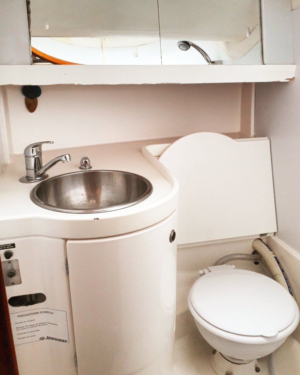 Jeanneau - 4 cabine