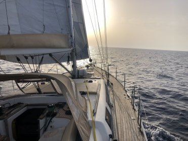 Navegación en Gran Velero por Ibiza, Formentera y Columbretes desde Valencia