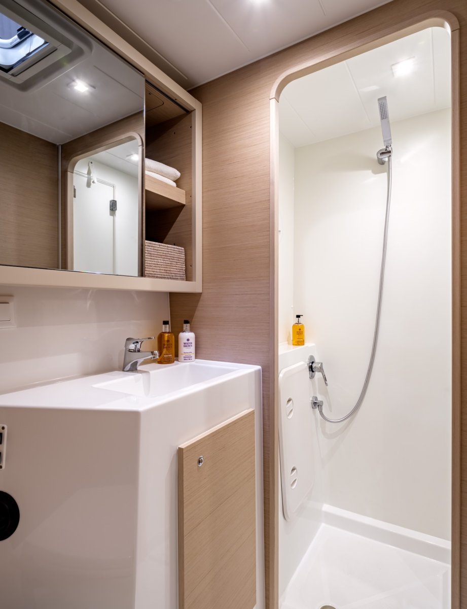 Privacy and comfort on our navigation catamaran