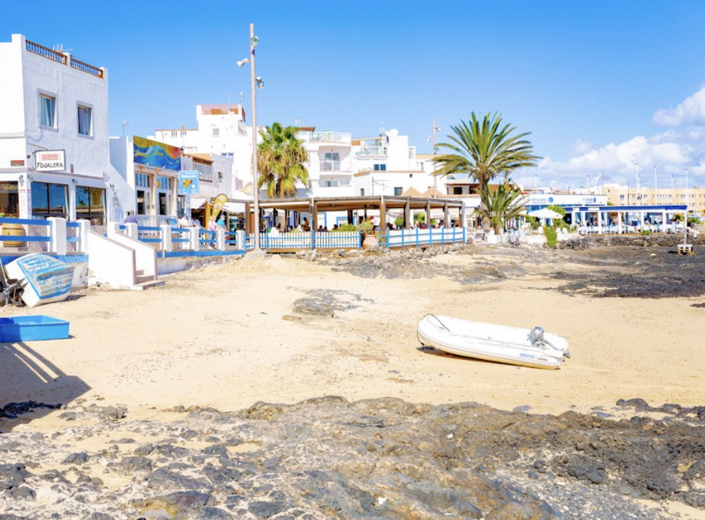 Goditi le viste panoramiche di Fuerteventura dal mare