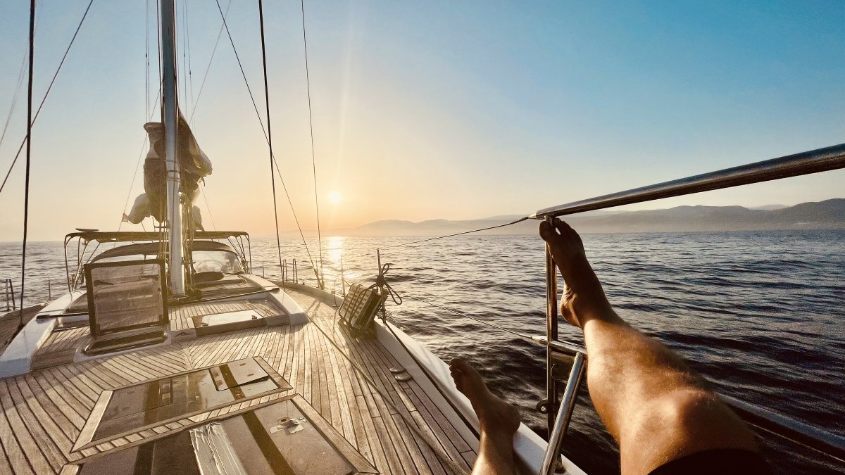 Sailing towards freedom in the Ionian Sea