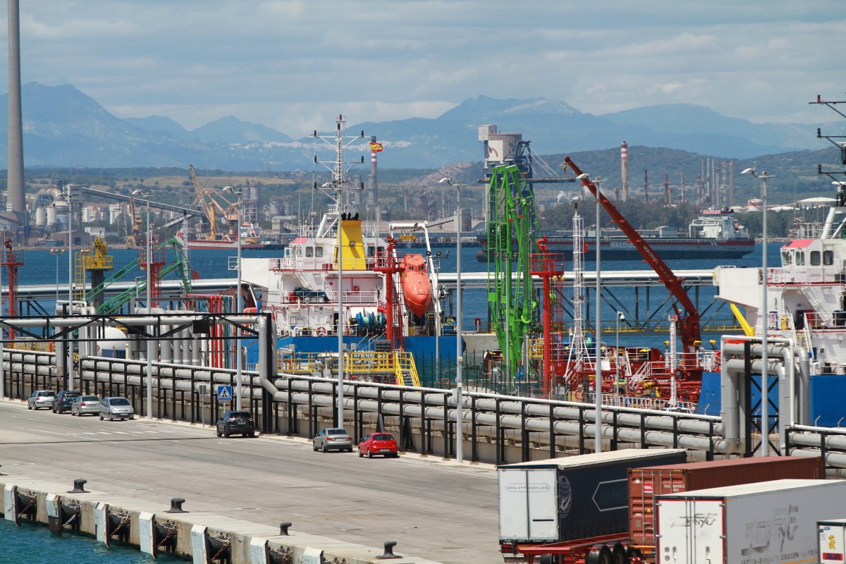 Training vessels in Barcelona