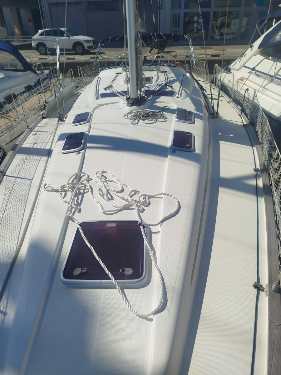 A day at sea with the Bavaria 46 sailing yacht