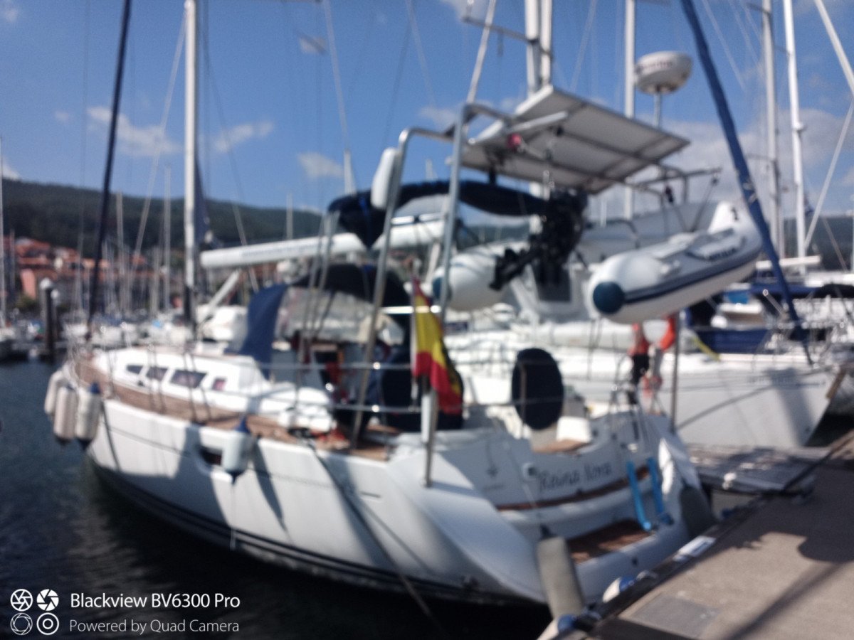 Aprende a navegar y disfruta de la naturaleza en el mar
