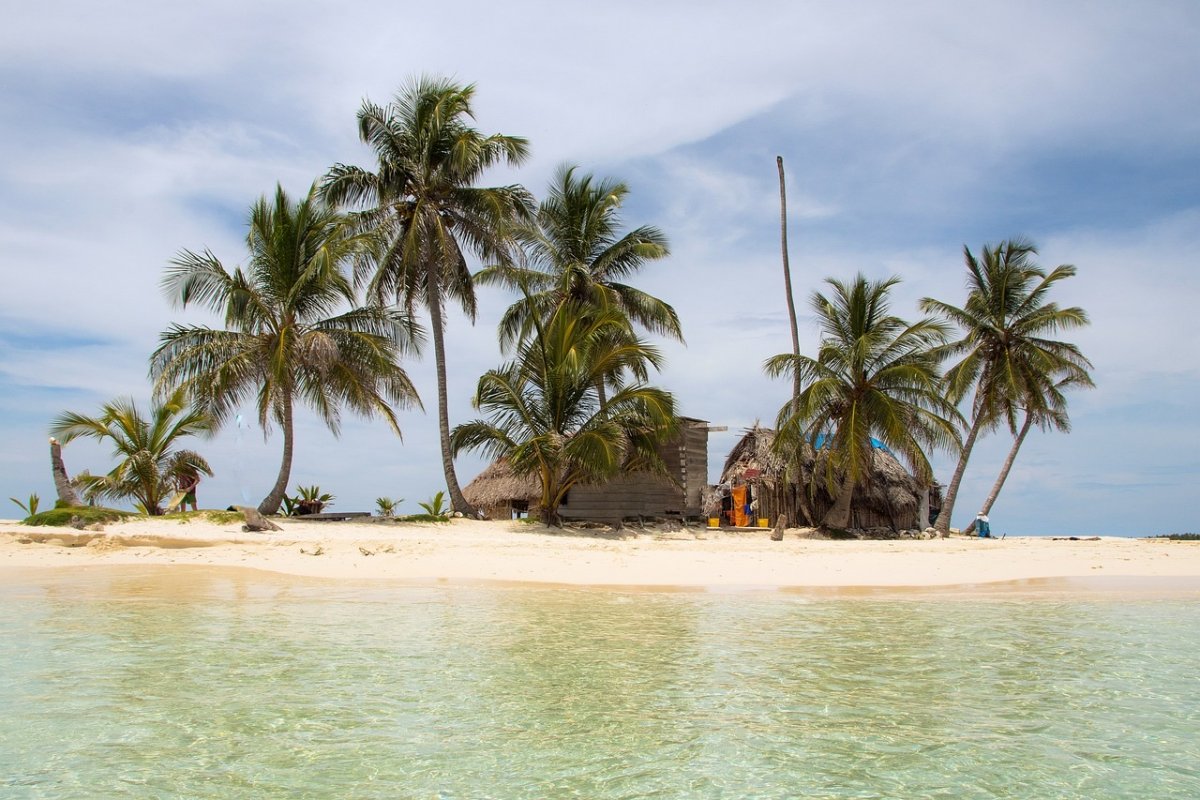 Unspoiled islands in San Blas, Panama