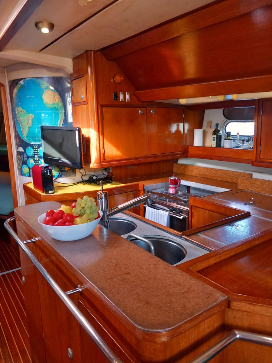 Sailboat - Jeanneau - 8 people