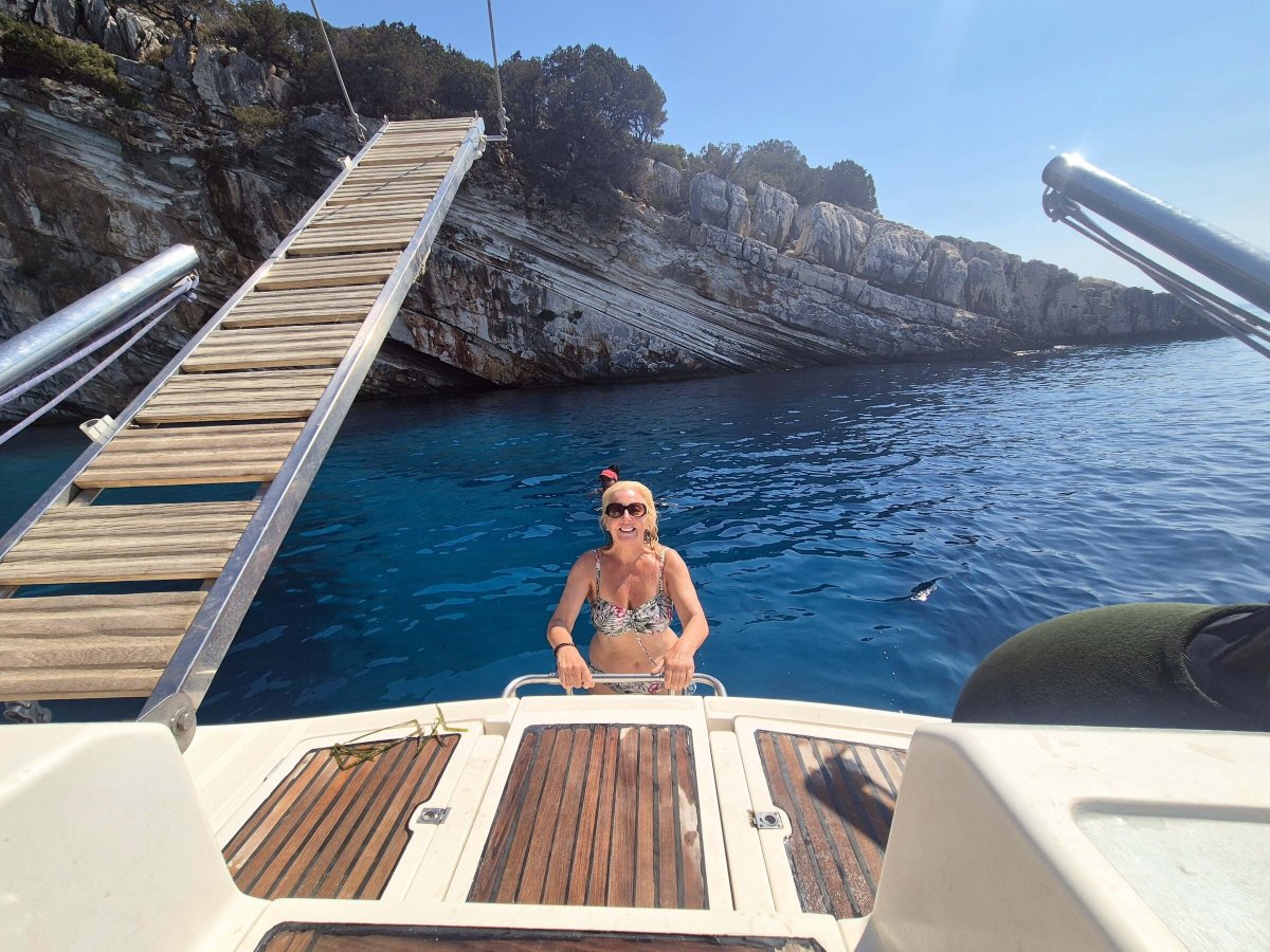 7 days/6 nights boat excursion