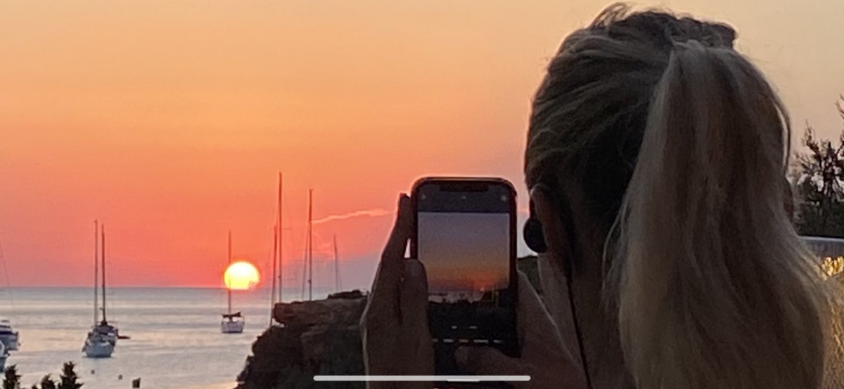 Night sailing and astronomy course at sea