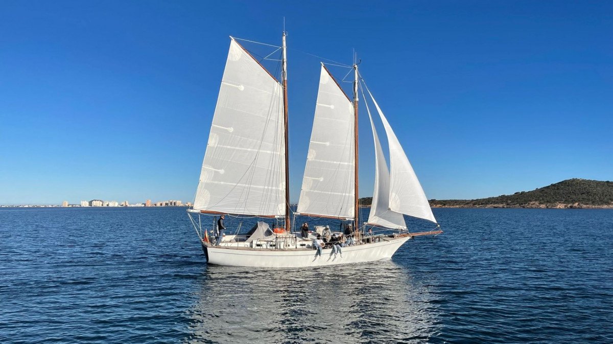 Take in the Natural Beauty of La Manga from a Classic Schooner