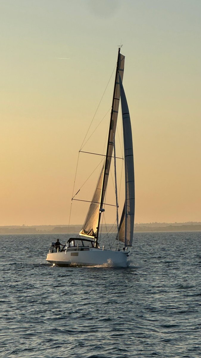 Improve your ocean sailing skills