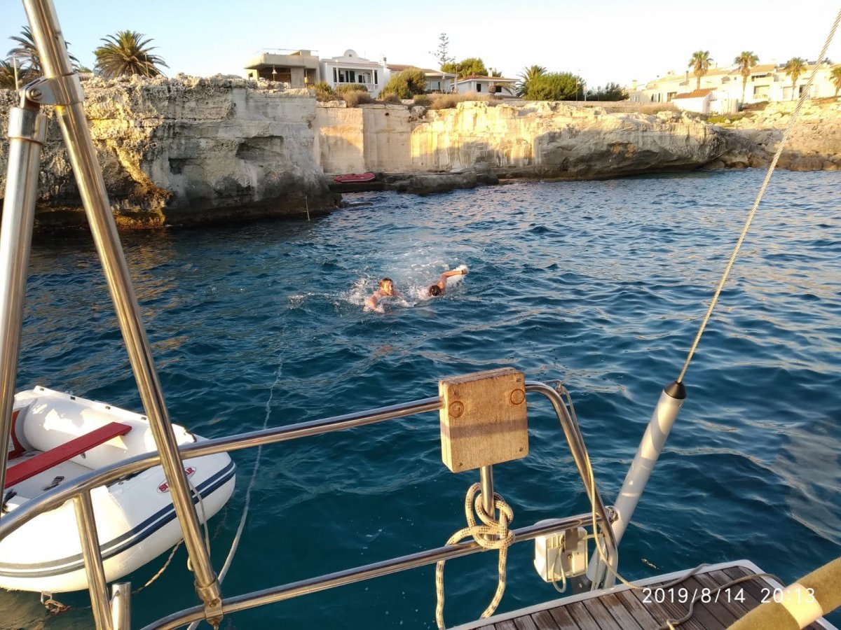 Frühstück auf See in Menorca