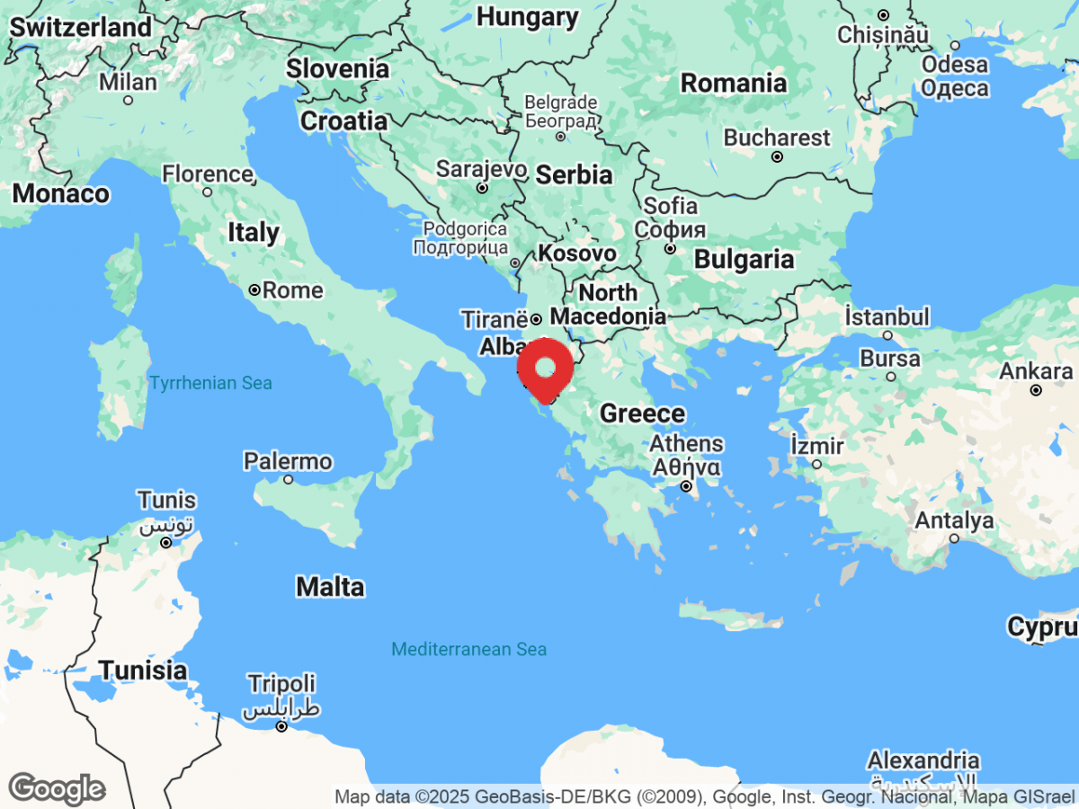 40f1d3fe04bd1d32372269a10516212d