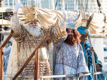 Sailing in Barcelona - Three Kings