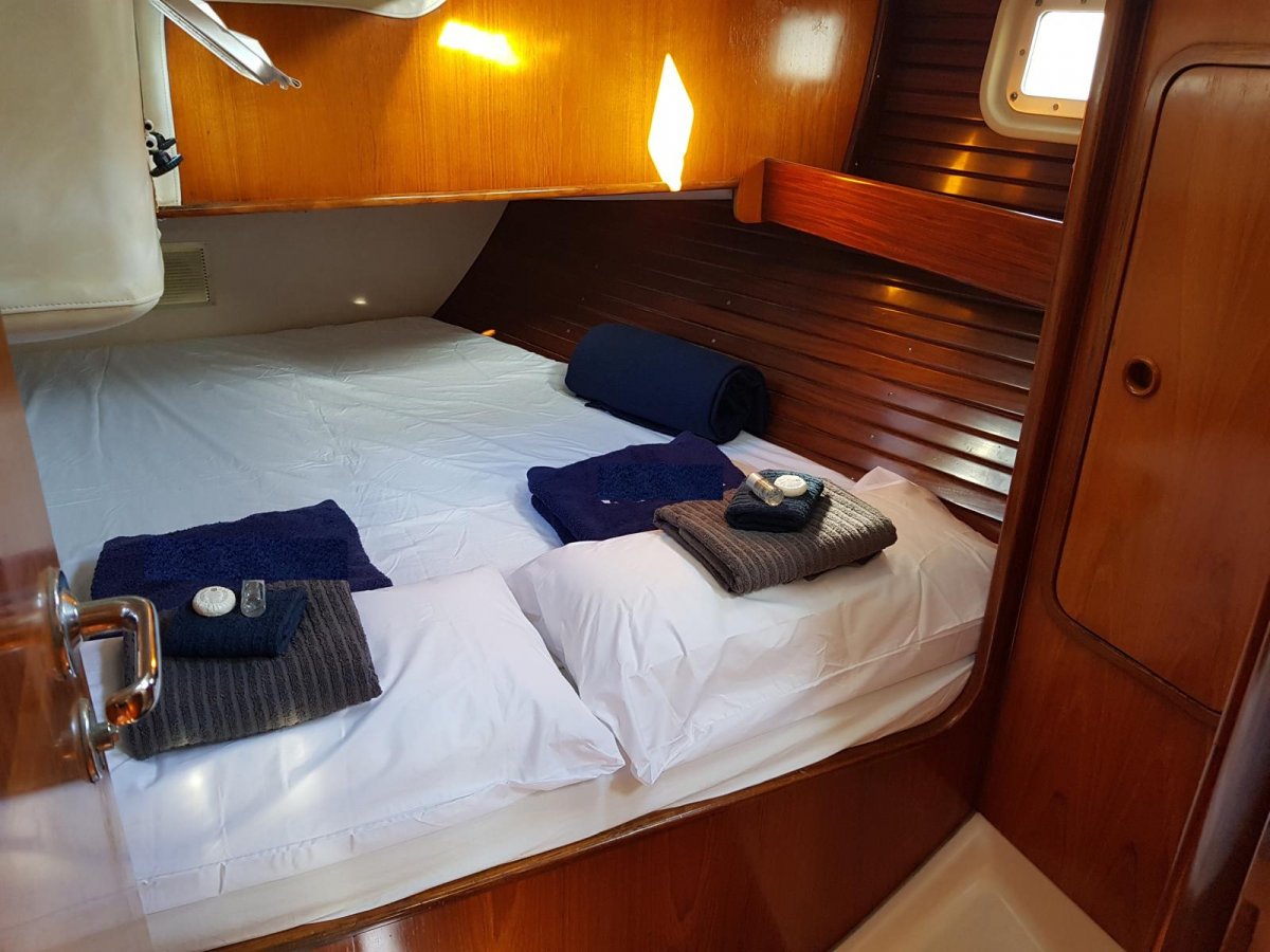 Bénéteau - 4 {{i18n.baths}}