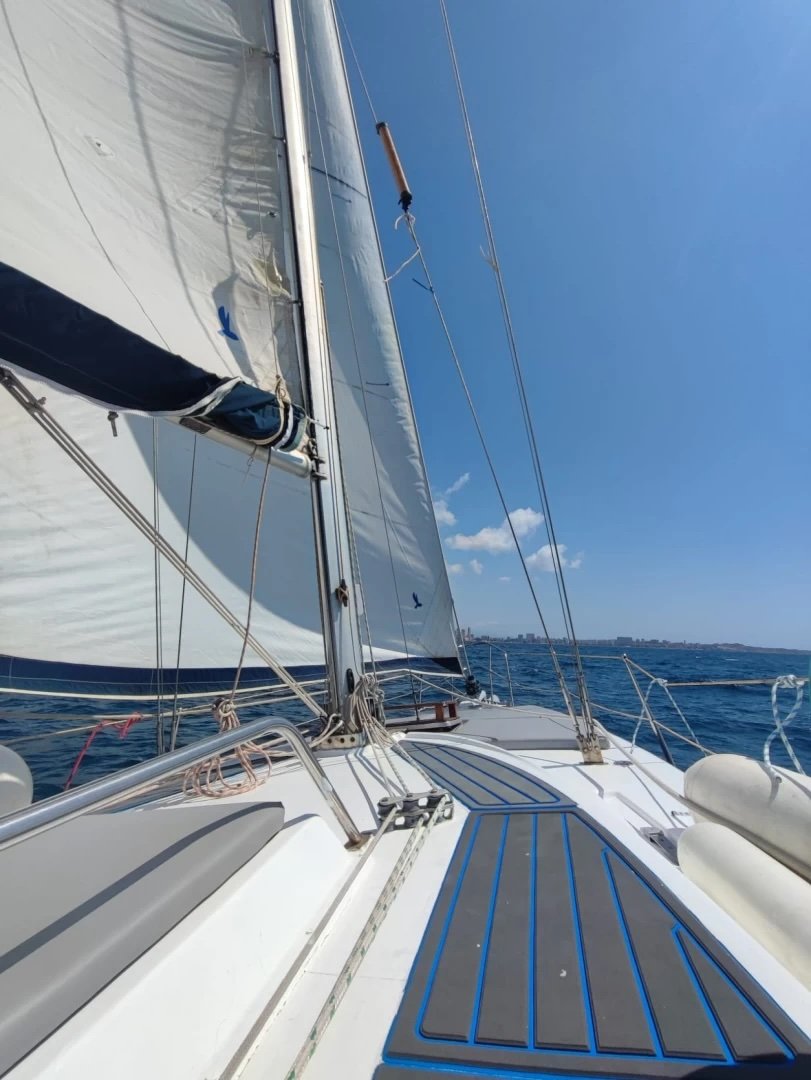 Segeltörn in der Bucht von Alicante