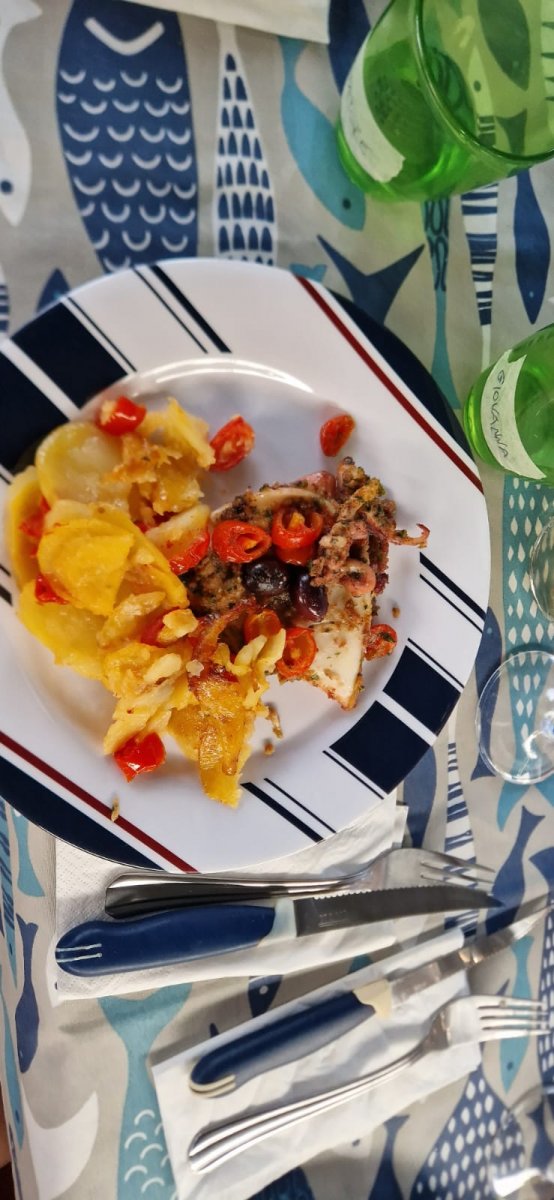 Una vista de las islas Cícladas desde el mar