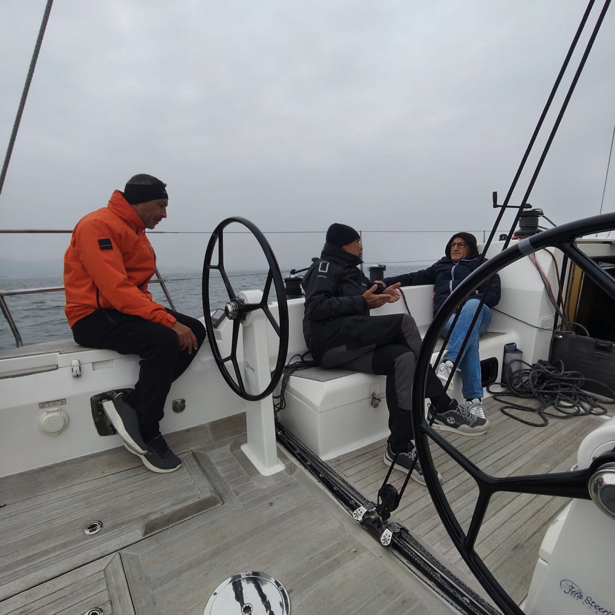 Elan Marine - 6 people