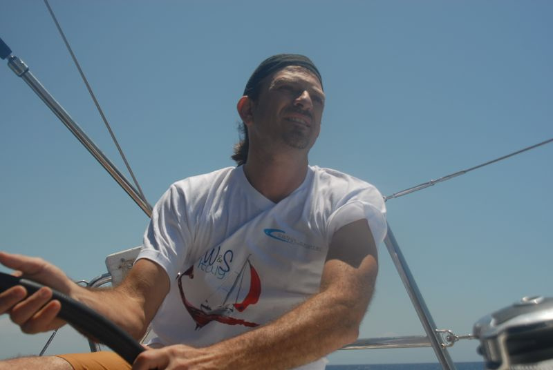 Vela de limón y sol en la costa de Amalfi