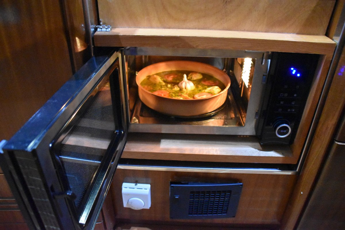 Segeltörn durch Ibiza und Formentera ab Valencia