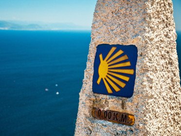 AdobeStock_86968424- Camino de santiago