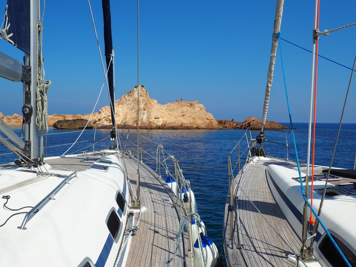 Viaja en velero con tu familia o amigos y crear recuerdos duraderos