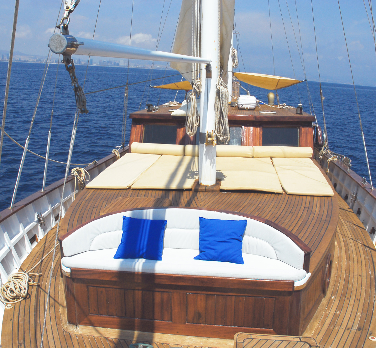 velero plaza a plaza barcelona