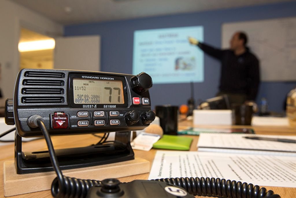 Corso di navigazione e viaggio in barca