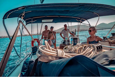 Entdecke Mallorcas verborgene Buchten: Segelurlaub der Extraklasse